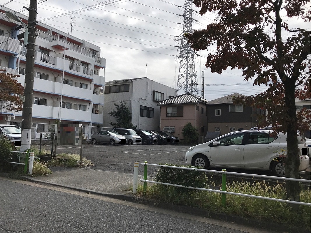 板橋区高島平２丁目　月極駐車場